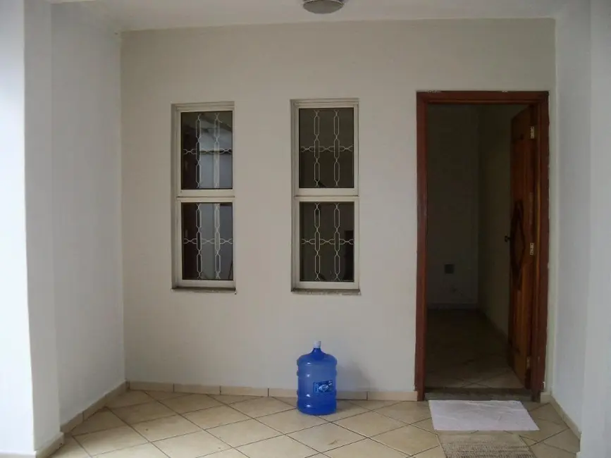 Casa com 4 quartos à venda, 150m2 em Piracicaba - SP - imagem 5 Foto 5 de Casa com 4 quartos à venda, 150m2 em Piracicaba - SP