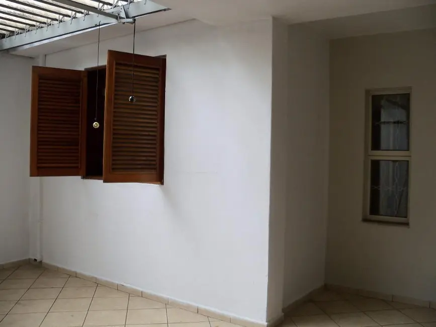 Casa com 4 quartos à venda, 150m2 em Piracicaba - SP - imagem 6 Foto 6 de Casa com 4 quartos à venda, 150m2 em Piracicaba - SP