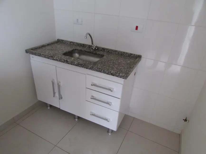 Kitnet com 1 quarto para alugar, 24m2 em Piracicaba - SP - imagem 7 Foto 7 de Kitnet com 1 quarto para alugar, 24m2 em Piracicaba - SP