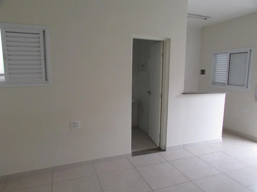 Kitnet com 1 quarto para alugar, 24m2 em Piracicaba - SP - imagem 5 Foto 5 de Kitnet com 1 quarto para alugar, 24m2 em Piracicaba - SP