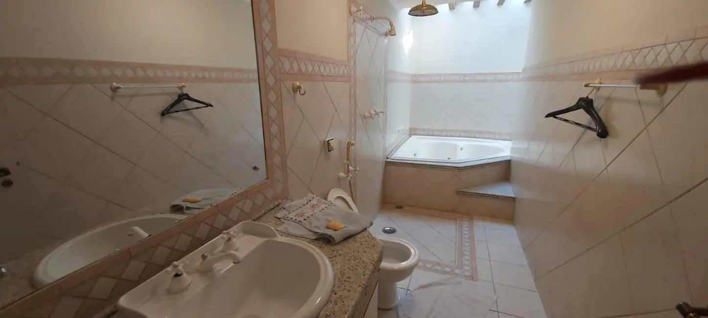 Casa Comercial à venda, 254m2 em Piracicaba - SP - imagem 7 Foto 7 de Casa Comercial à venda, 254m2 em Piracicaba - SP