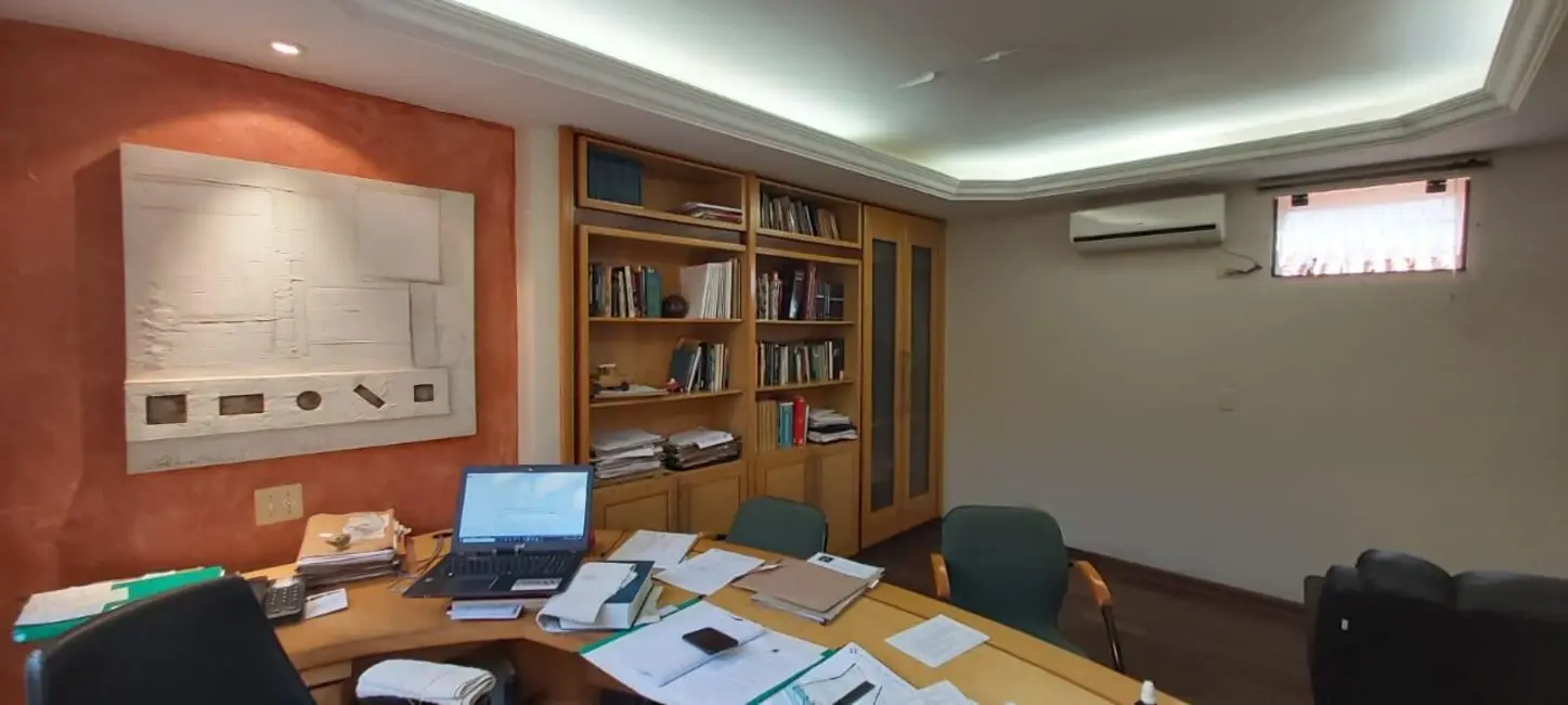 Casa Comercial à venda, 254m2 em Piracicaba - SP - imagem 3 Foto 3 de Casa Comercial à venda, 254m2 em Piracicaba - SP