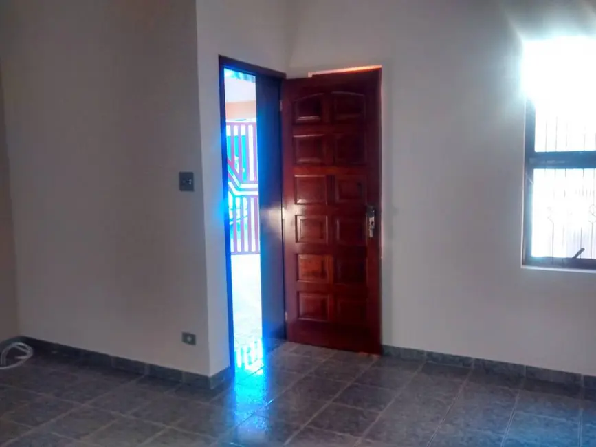 Casa com 2 quartos à venda, 141m2 em Piracicaba - SP - imagem 2 Foto 2 de Casa com 2 quartos à venda, 141m2 em Piracicaba - SP