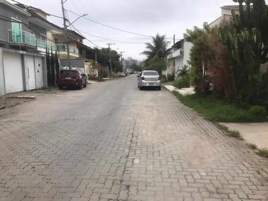 Foto 10 de Casa com 3 quartos para alugar em Vargem Grande, Rio De Janeiro - RJ