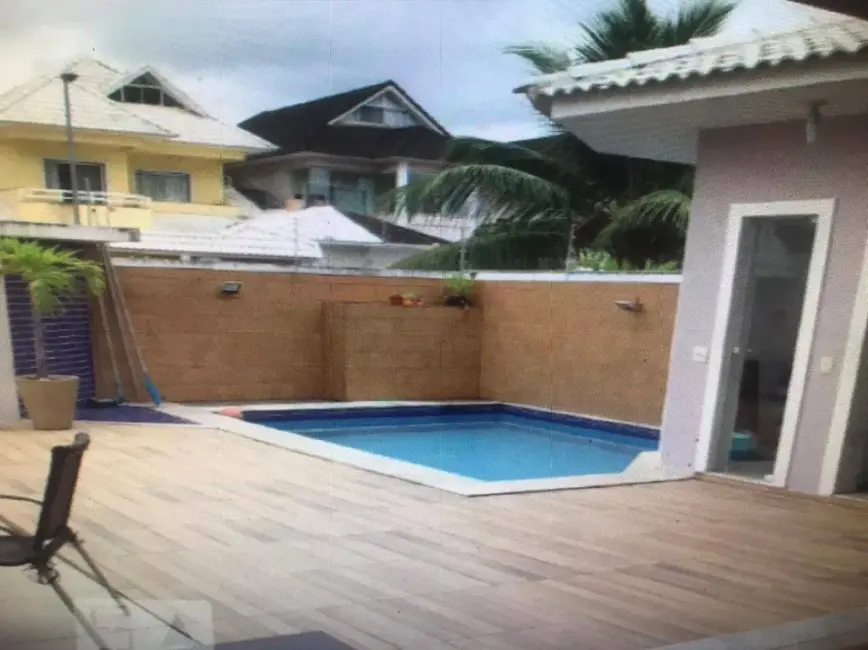 Casa com 6 quartos à venda e para alugar, 350m2 em Recreio dos Bandeirantes, Rio De Janeiro - RJ - imagem 9 Foto 9 de Casa com 6 quartos à venda e para alugar, 350m2 em Recreio dos Bandeirantes, Rio De Janeiro - RJ
