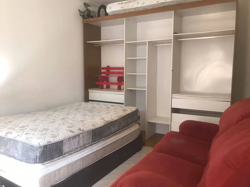 Foto 13 de Casa com 1 quarto para alugar, 35m2 em Vargem Grande, Rio De Janeiro - RJ