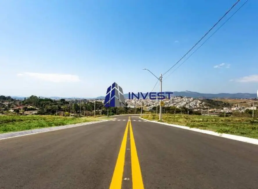 Foto 1 de Terreno / Lote à venda, 250m2 em Atibaia - SP