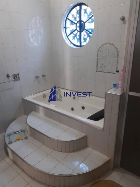 Foto 6 de Casa com 4 quartos à venda, 300m2 em Jardim Europa, Braganca Paulista - SP