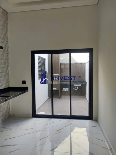 Casa com 3 quartos à venda, 140m2 em Residencial Piemonte, Braganca Paulista - SP - imagem 3 Foto 3 de Casa com 3 quartos à venda, 140m2 em Residencial Piemonte, Braganca Paulista - SP