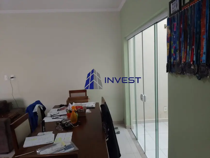 Foto 3 de Casa com 3 quartos à venda, 250m2 em Residencial dos Lagos, Braganca Paulista - SP