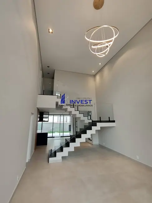 Foto 3 de Sobrado à venda, 235m2 em Braganca Paulista - SP