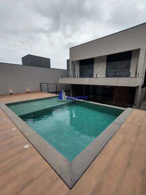 Foto 1 de Sobrado à venda, 235m2 em Braganca Paulista - SP