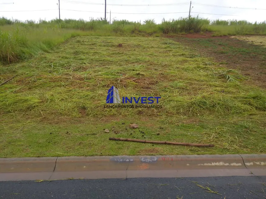 Foto 1 de Terreno / Lote à venda, 250m2 em Braganca Paulista - SP