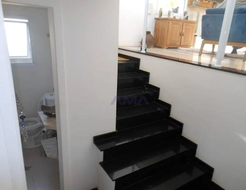 Foto 9 de Casa de Condomínio com 3 quartos à venda, 1000m2 em Parque Dom Henrique, Cotia - SP