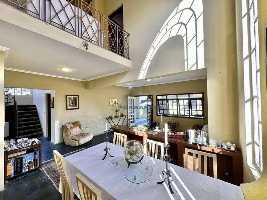 Foto 8 de Casa de Condomínio com 3 quartos à venda, 585m2 em Jardim do Golf I, Jandira - SP