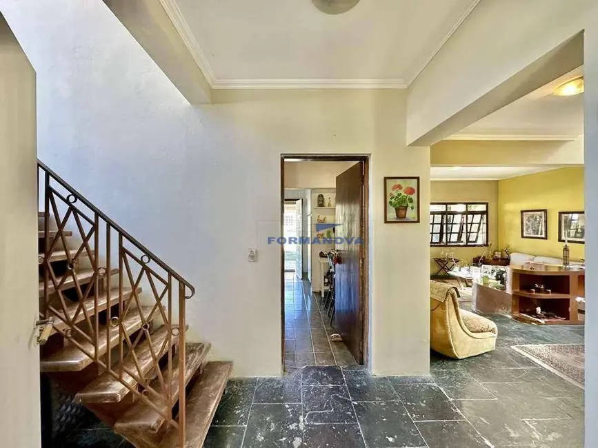 Foto 5 de Casa de Condomínio com 3 quartos à venda, 585m2 em Jardim do Golf I, Jandira - SP