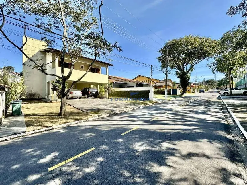 Foto 2 de Casa de Condomínio com 3 quartos à venda, 585m2 em Jardim do Golf I, Jandira - SP