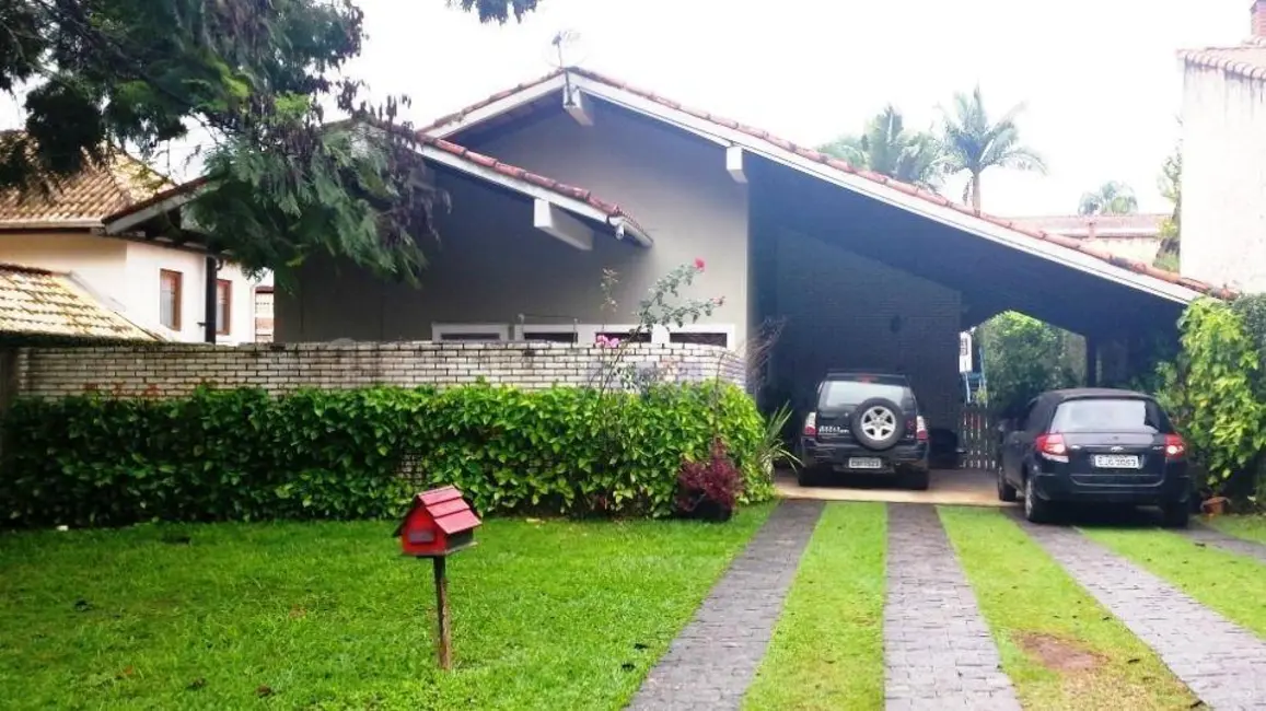 Foto 1 de Casa de Condomínio com 3 quartos à venda, 643m2 em Jardim do Golf I, Jandira - SP
