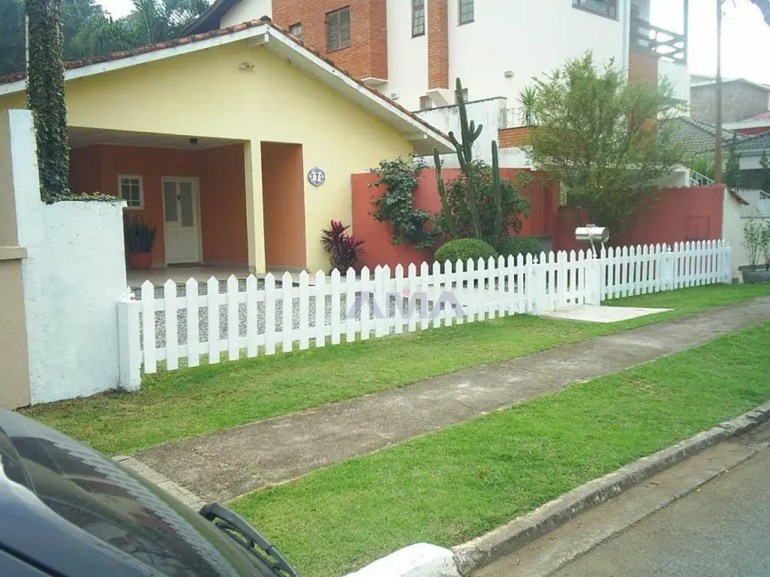 Foto 2 de Casa de Condomínio com 3 quartos à venda, 475m2 em São Paulo II, Cotia - SP
