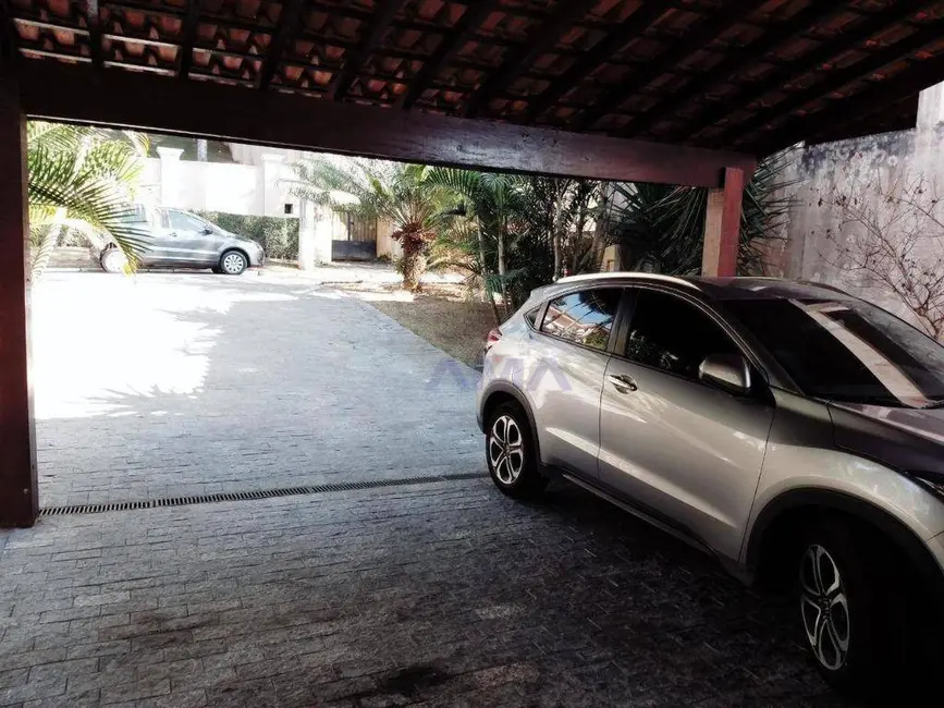 Foto 3 de Casa de Condomínio com 4 quartos à venda, 1330m2 em Parque Dom Henrique, Cotia - SP