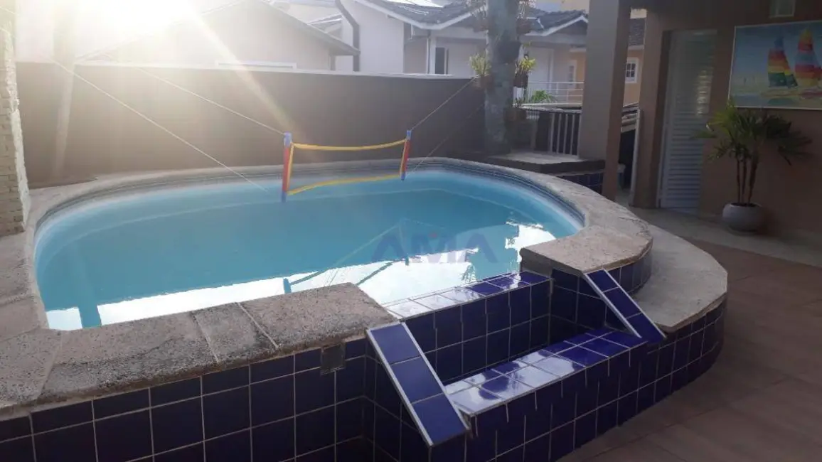 Foto 6 de Casa de Condomínio com 3 quartos à venda, 360m2 em Paisagem Renoir, Cotia - SP