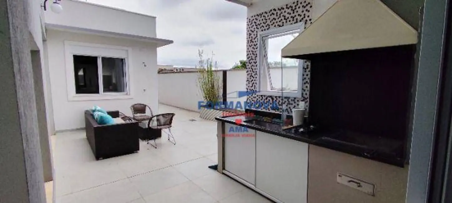 Casa de Condomínio com 3 quartos à venda, 590m2 em Paisagem Renoir, Cotia - SP - imagem 4 Foto 4 de Casa de Condomínio com 3 quartos à venda, 590m2 em Paisagem Renoir, Cotia - SP