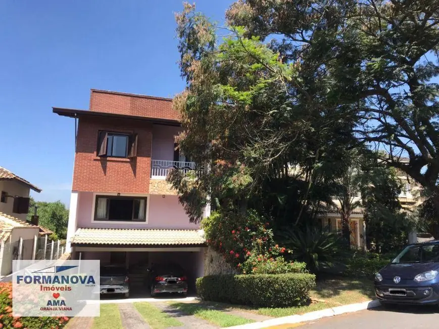 Foto 1 de Casa de Condomínio com 3 quartos à venda, 640m2 em Jardim do Golf I, Jandira - SP