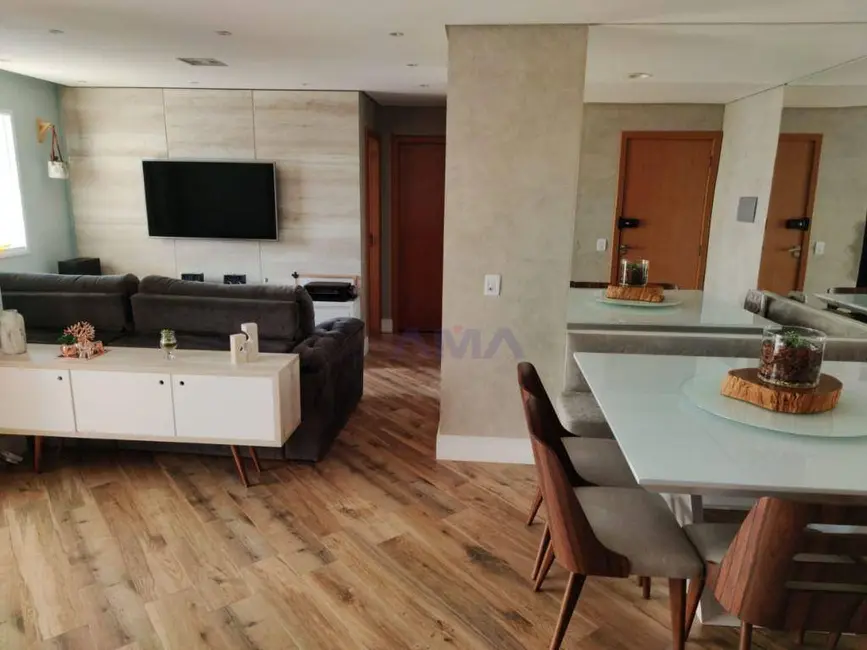 Foto 2 de Apartamento com 2 quartos à venda, 70m2 em Gramado, Cotia - SP