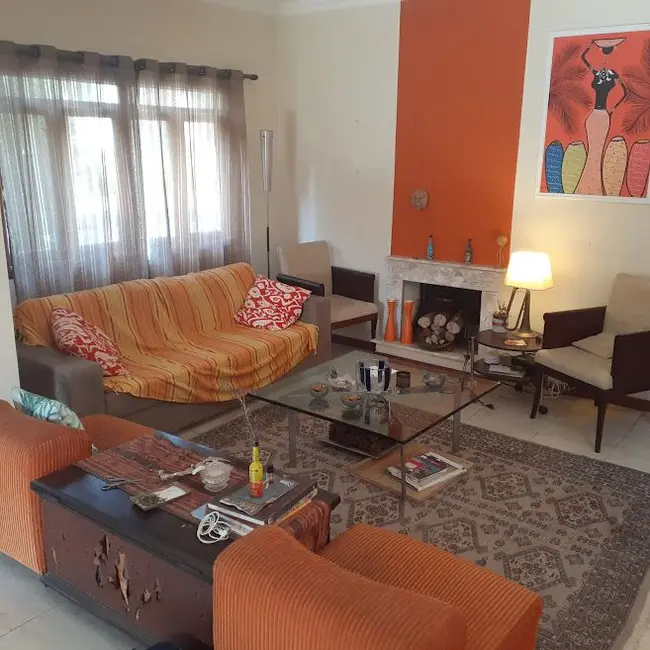 Foto 3 de Casa de Condomínio com 3 quartos à venda, 410m2 em Jardim Ipês, Cotia - SP