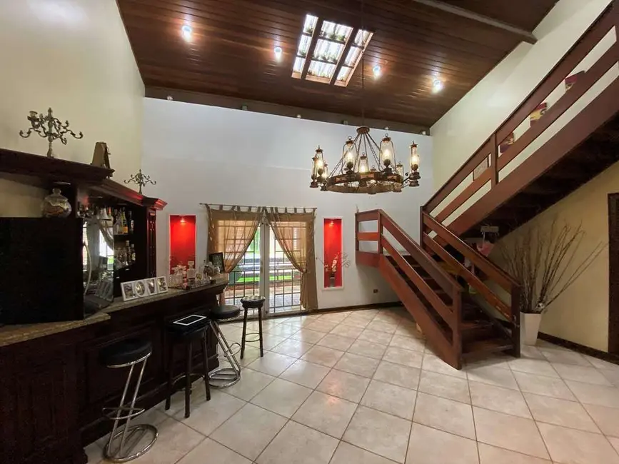 Casa de Condomínio com 4 quartos à venda e para alugar, 1326m2 em Pousada dos Bandeirantes, Carapicuiba - SP - imagem 7 Foto 7 de Casa de Condomínio com 4 quartos à venda e para alugar, 1326m2 em Pousada dos Bandeirantes, Carapicuiba - SP