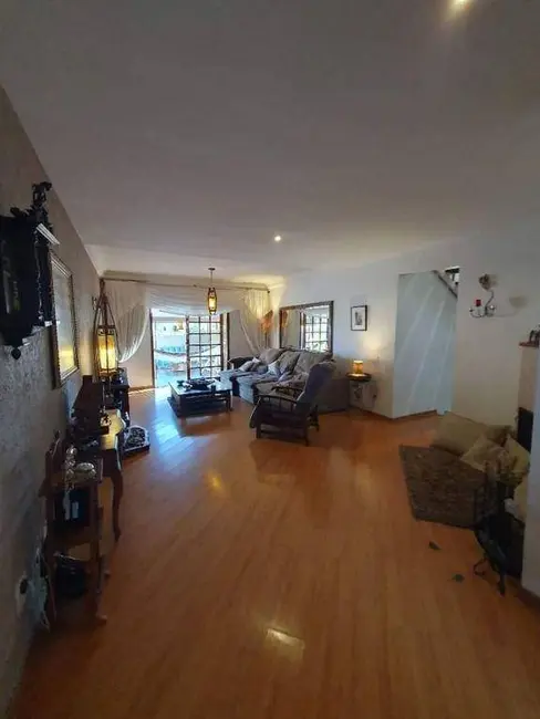 Casa de Condomínio com 4 quartos à venda, 700m2 em Jardim do Golf I, Jandira - SP - imagem 4 Foto 4 de Casa de Condomínio com 4 quartos à venda, 700m2 em Jardim do Golf I, Jandira - SP