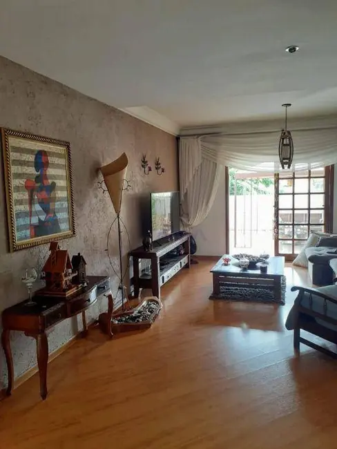 Casa de Condomínio com 4 quartos à venda, 700m2 em Jardim do Golf I, Jandira - SP - imagem 6 Foto 6 de Casa de Condomínio com 4 quartos à venda, 700m2 em Jardim do Golf I, Jandira - SP