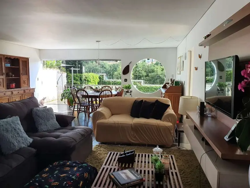 Foto 3 de Casa de Condomínio com 3 quartos à venda e para alugar, 360m2 em Horizontal Park, Cotia - SP