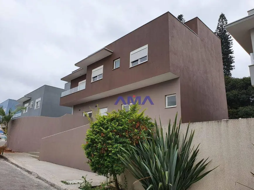 Foto 1 de Casa de Condomínio com 4 quartos à venda, 250m2 em Vila Santo Antônio, Cotia - SP
