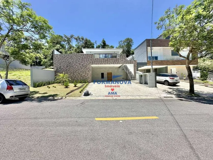 Foto 1 de Casa de Condomínio com 3 quartos à venda, 525m2 em Bosque do Vianna, Cotia - SP