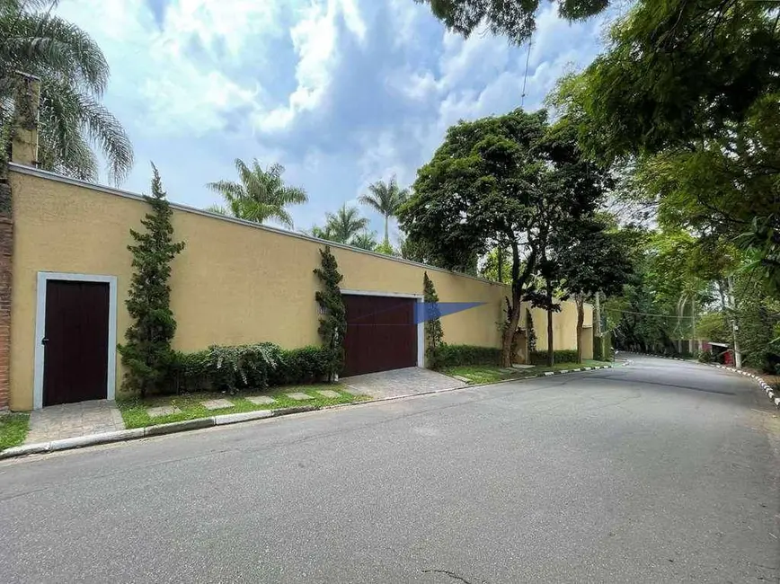 Foto 2 de Casa com 4 quartos à venda, 2500m2 em Vila Santo Antônio, Cotia - SP