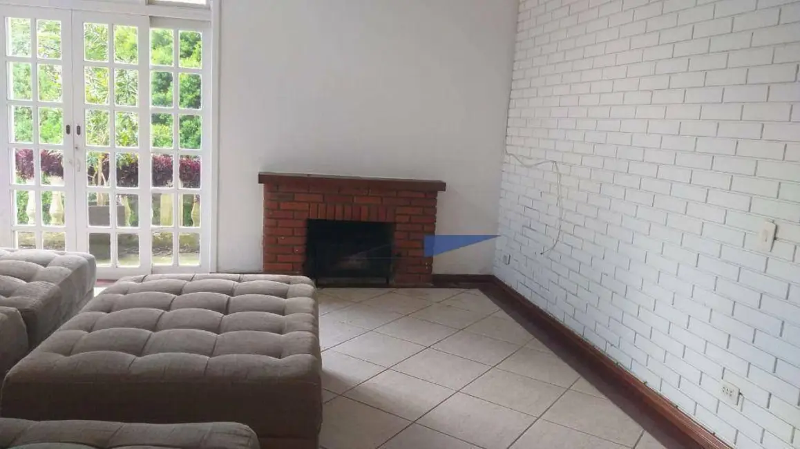 Foto 8 de Casa de Condomínio com 3 quartos à venda, 540m2 em Jardim Ipês, Cotia - SP