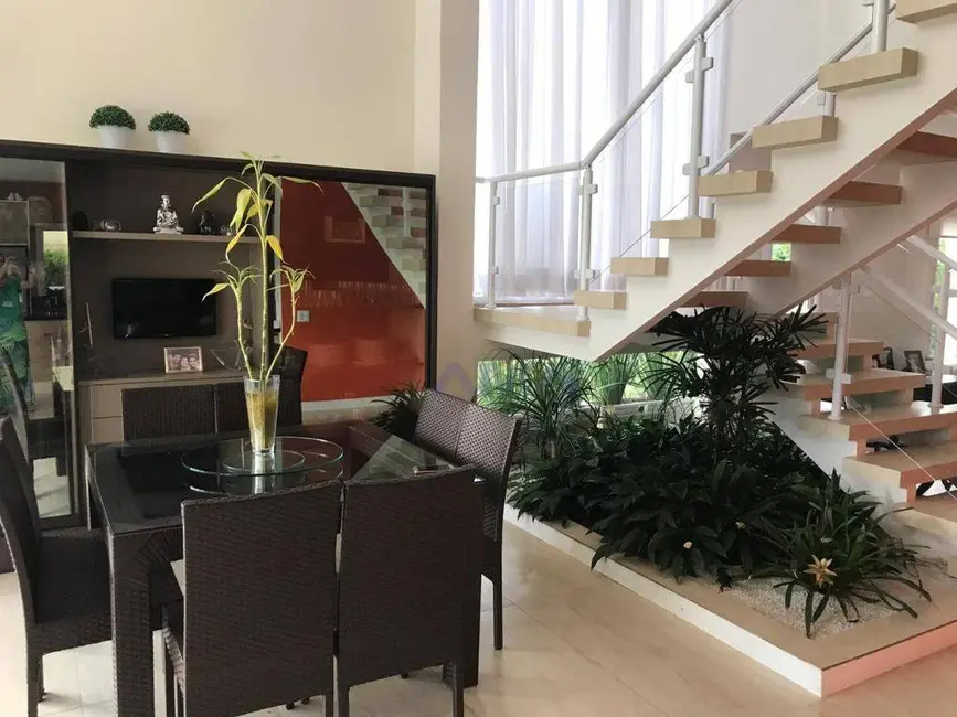 Foto 7 de Casa de Condomínio com 4 quartos à venda, 611m2 em Jardim do Golf I, Jandira - SP