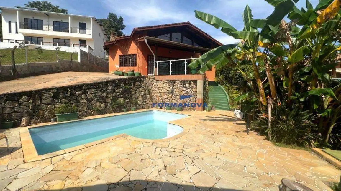 Casa de Condomínio com 3 quartos à venda e para alugar, 1000m2 em Granja Carneiro Viana, Cotia - SP - imagem 1 Foto 1 de Casa de Condomínio com 3 quartos à venda e para alugar, 1000m2 em Granja Carneiro Viana, Cotia - SP