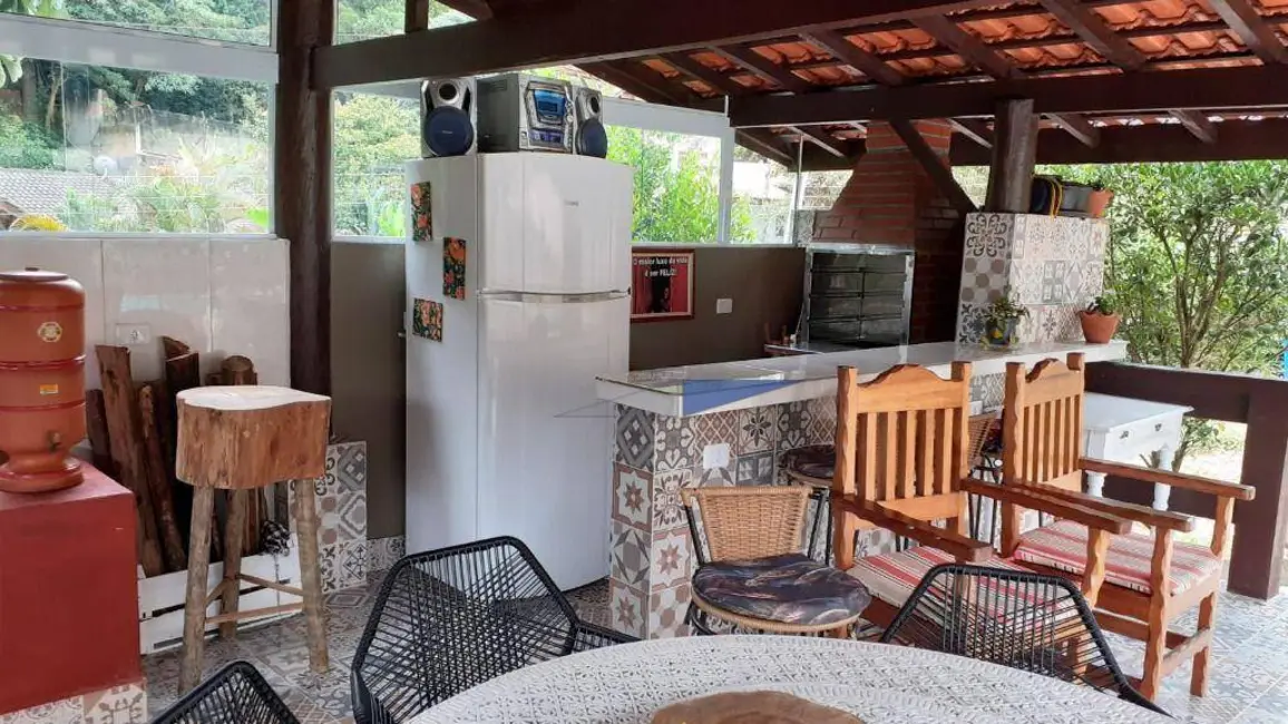 Foto 8 de Casa de Condomínio com 3 quartos à venda e para alugar, 1000m2 em Granja Carneiro Viana, Cotia - SP