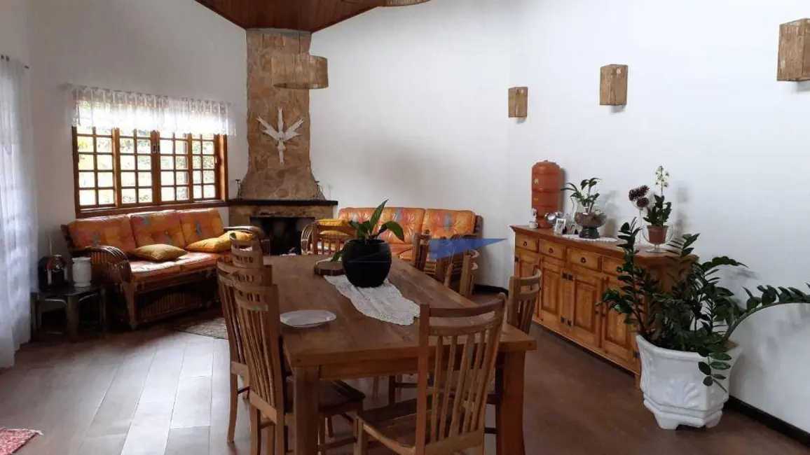 Foto 9 de Casa de Condomínio com 3 quartos à venda e para alugar, 1000m2 em Granja Carneiro Viana, Cotia - SP