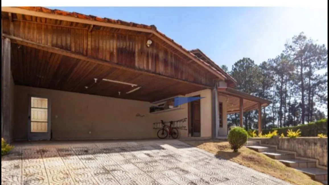 Casa de Condomínio com 3 quartos à venda, 600m2 em Chácara Roselândia, Cotia - SP - imagem 1 Foto 1 de Casa de Condomínio com 3 quartos à venda, 600m2 em Chácara Roselândia, Cotia - SP