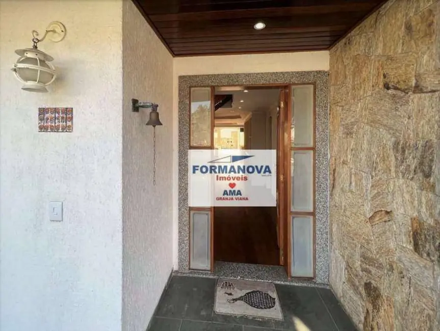 Casa de Condomínio com 4 quartos à venda, 345m2 em Jardim São Paulo II, Cotia - SP - imagem 4 Foto 4 de Casa de Condomínio com 4 quartos à venda, 345m2 em Jardim São Paulo II, Cotia - SP