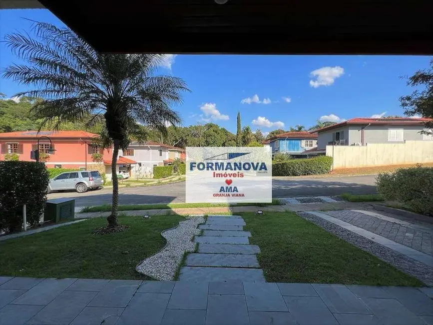 Casa de Condomínio com 4 quartos à venda, 345m2 em Jardim São Paulo II, Cotia - SP - imagem 3 Foto 3 de Casa de Condomínio com 4 quartos à venda, 345m2 em Jardim São Paulo II, Cotia - SP