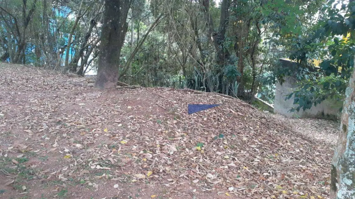 Foto 1 de Terreno / Lote à venda, 838m2 em Jardim do Golf I, Jandira - SP