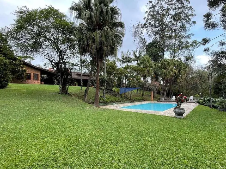 Foto 1 de Casa com 4 quartos à venda, 7390m2 em Chácara Santa Lúcia dos Ypes, Carapicuiba - SP