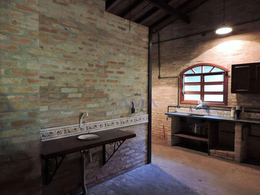 Casa de Condomínio com 3 quartos à venda, 5300m2 em Chácaras do Peroba, Jandira - SP - imagem 6 Foto 6 de Casa de Condomínio com 3 quartos à venda, 5300m2 em Chácaras do Peroba, Jandira - SP