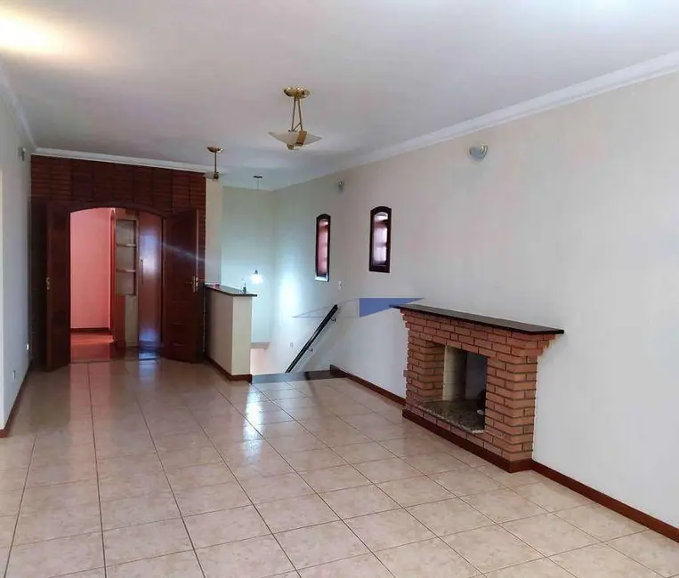 Foto 8 de Casa de Condomínio com 4 quartos à venda, 360m2 em Jardim Ipês, Cotia - SP
