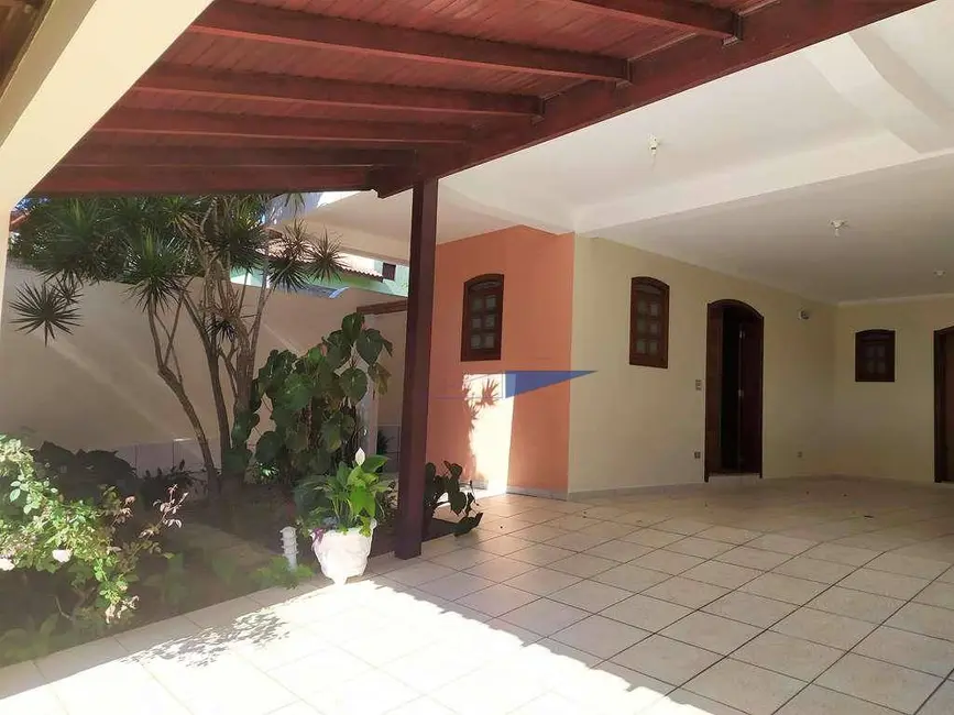 Foto 4 de Casa de Condomínio com 4 quartos à venda, 360m2 em Jardim Ipês, Cotia - SP