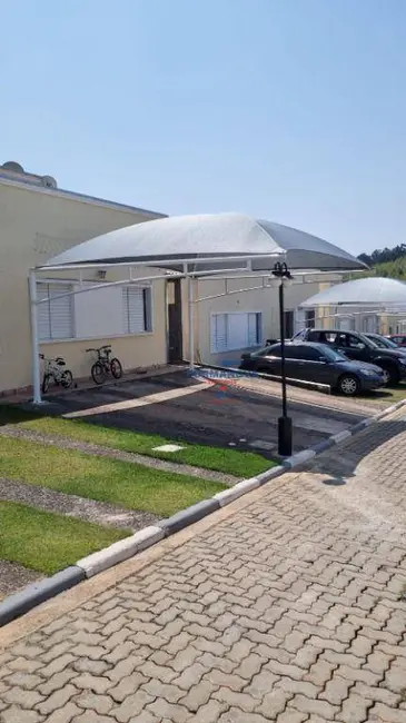 Foto 3 de Casa de Condomínio com 3 quartos à venda, 100m2 em Chácara Tropical (Caucaia do Alto), Cotia - SP